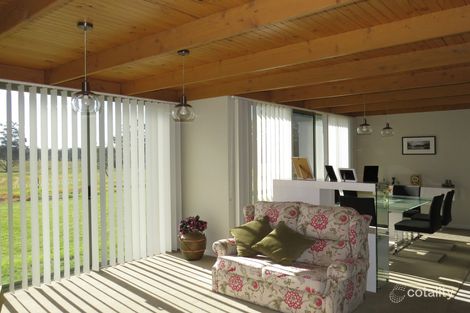 Property photo of 98 Windsor Drive Sarsfield VIC 3875