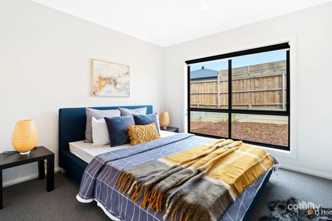 Property photo of 3 Cobham Rise Maddingley VIC 3340