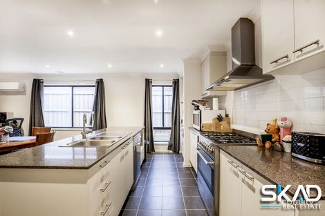 Property photo of 7 Earthmore Road Mernda VIC 3754