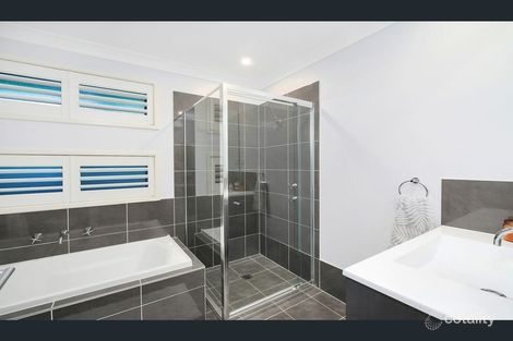 Property photo of 35 Mataram Road Woongarrah NSW 2259