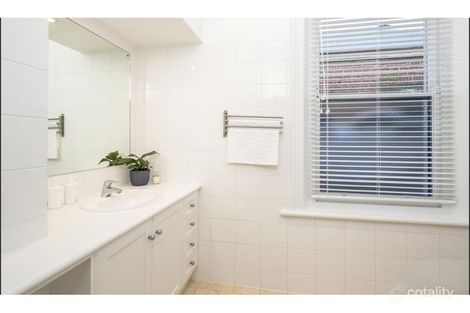 Property photo of 18 Watson Avenue Rose Park SA 5067