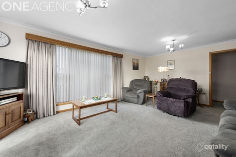 Property photo of 11 Pelion Place Devonport TAS 7310