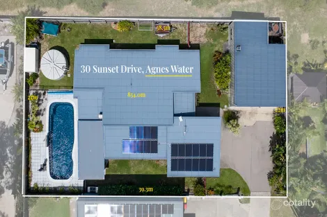 Property photo of 30 Sunset Drive Agnes Water QLD 4677