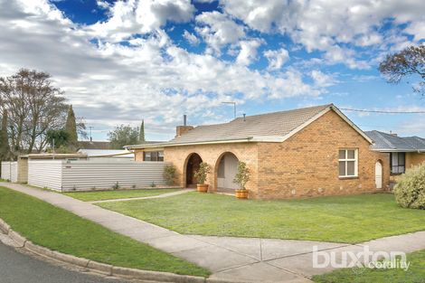 18 Stamford St, Wendouree, VIC 3355
