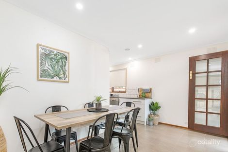 Property photo of 6 Owen Court Werribee VIC 3030