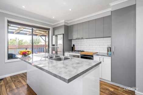 Property photo of 5 Mawson Street Melton VIC 3337