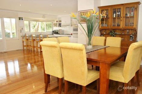 Property photo of 16 Taroona Close Mount Eliza VIC 3930