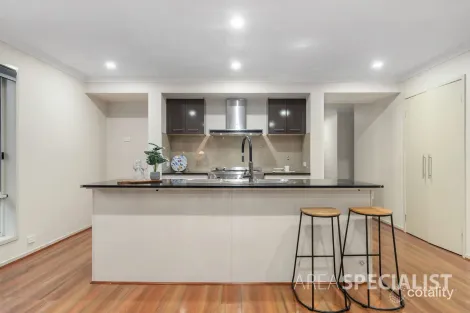 Property photo of 18 Chorus Way Cranbourne East VIC 3977