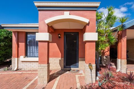 Property photo of 9/23 Royal Palm Drive Warnbro WA 6169