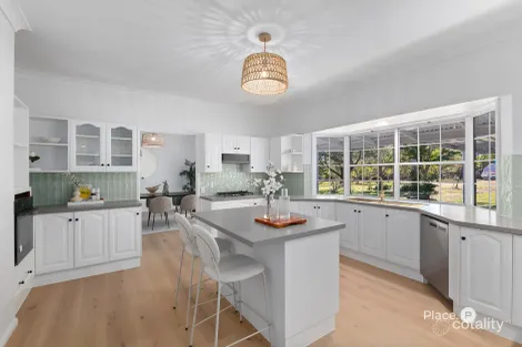 Property photo of 236 Grassdale Road Gumdale QLD 4154