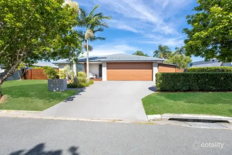 38 Razorbill St, Burleigh Waters, QLD 4220