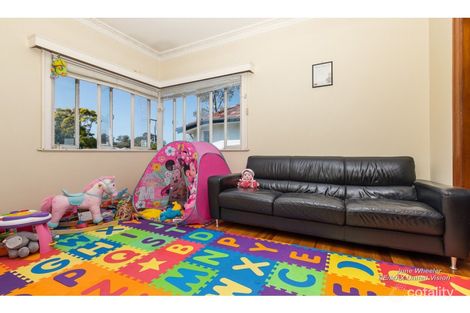 Property photo of 32 Lloyd Street Camp Hill QLD 4152