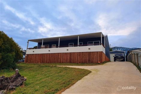 205 National Park Rd, Loch Sport, VIC 3851
