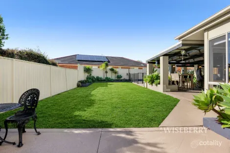 Property photo of 30 Monarch Drive Hamlyn Terrace NSW 2259