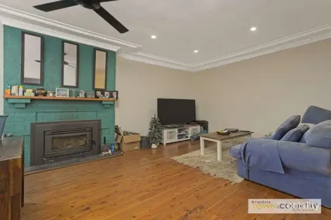 Property photo of 8 Rockvale Road Armidale NSW 2350