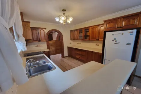 Property photo of 8 Valley View Drive Highbury SA 5089