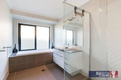 Property photo of 45 Cedar Cutters Crescent Cooranbong NSW 2265