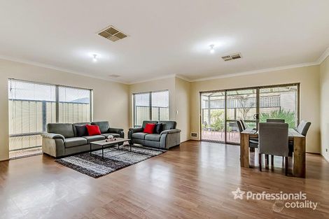 Property photo of 16 Northcliffe Avenue Clarkson WA 6030