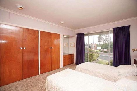 Property photo of 195 Mascoma Street Strathmore VIC 3041