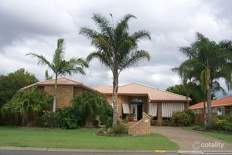 21 Martinique Way, Clear Island Waters, QLD 4226