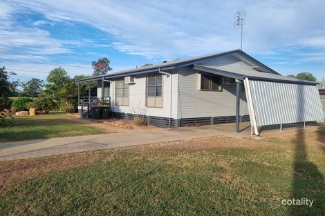 38 Wey St, Blackwater, QLD 4717