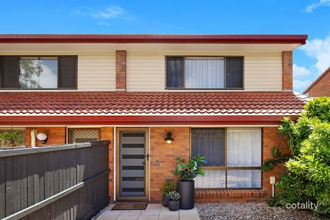 27/111 Barbaralla Dr, Springwood, QLD 4127