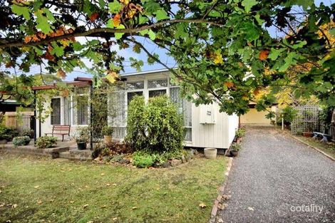 Property photo of 13 Cronulla Court Barwon Heads VIC 3227