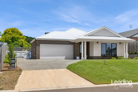 Property photo of 4 Springview Place Romsey VIC 3434