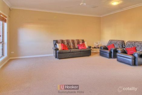 Property photo of 28 Vaucluse Place Parkinson QLD 4115