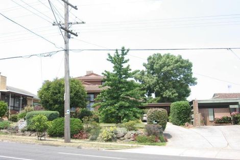 736 Elgar Rd, Doncaster, VIC 3108