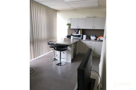 Property photo of 18 Whyalla Place Prestons NSW 2170