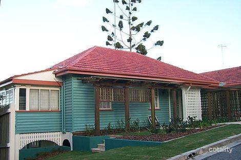 24 Watson St, Newmarket, QLD 4051
