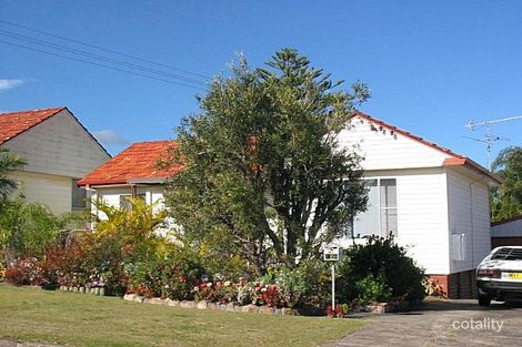 13 Waller St, Shortland, NSW 2307