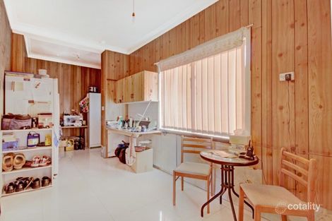 Property photo of 4 Lake Avenue Cringila NSW 2502