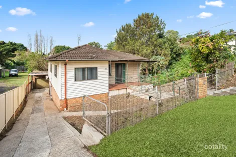 Property photo of 55 Lake Avenue Cringila NSW 2502