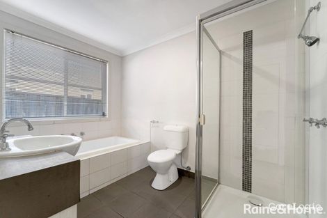 Property photo of 73 Hamish Drive Tarneit VIC 3029