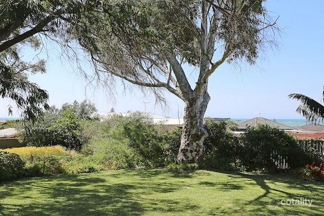 Property photo of 24 Peter Street Halls Head WA 6210