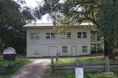 60 Victor St, Holland Park, QLD 4121