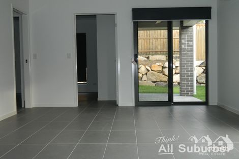Property photo of 2/28 Sandy Close Browns Plains QLD 4118