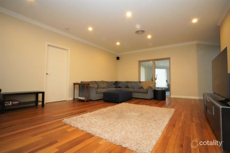 Property photo of 30 Mancini Drive Lake Wyangan NSW 2680