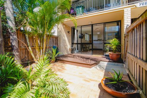 2/34 Monaco St, Surfers Paradise, QLD 4217