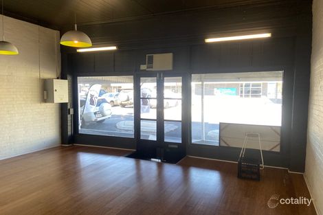 Property photo of 2/68 Denham Street Rockhampton City QLD 4700