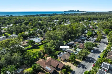 Property photo of 15 Sunrise Boulevard Byron Bay NSW 2481