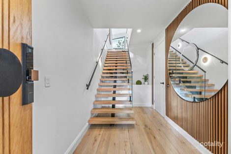 Property photo of 5 Raphael Drive Hornsby Heights NSW 2077