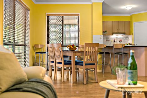 Property photo of 1 Leis Way Regents Park QLD 4118