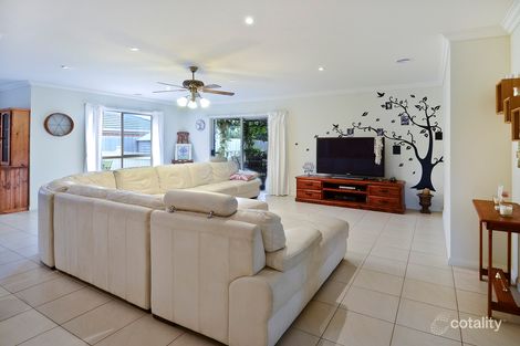 Property photo of 9 Malbec Loop Waurn Ponds VIC 3216