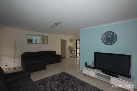 Property photo of 4 Aldrin Avenue Benowa QLD 4217