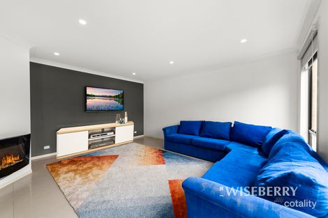 Property photo of 19 Watanga Crescent Wyee Point NSW 2259