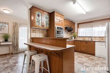 Property photo of 8 Crocus Crescent Glen Waverley VIC 3150