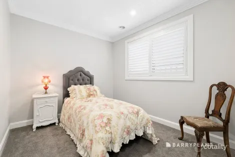 Property photo of 9 Horning Street Doreen VIC 3754